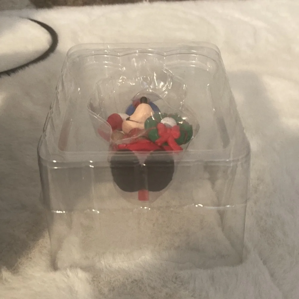 Disney Mickey Mouse Tree-Rific Treasures Christmas Ornament
